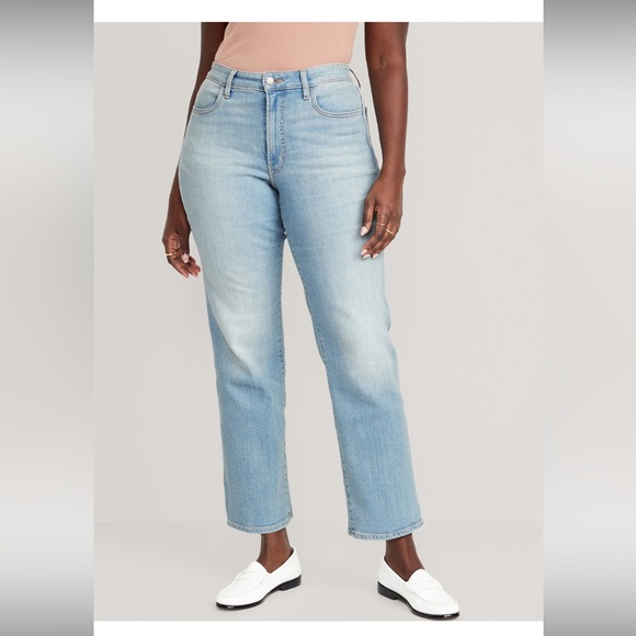 Old Navy High-Waisted Wow Loose Jeans in size 10 Tall, worn once - Picture 5 of 8